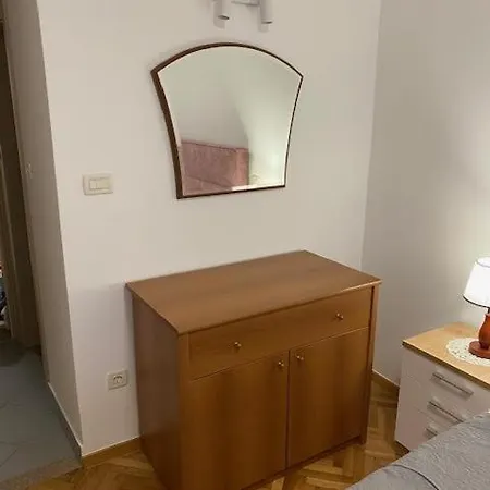 Apartamento Nede Brela