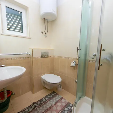 Apartment Nede