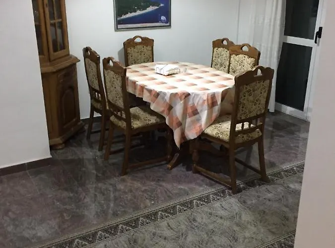 Villa Nede Apartment *