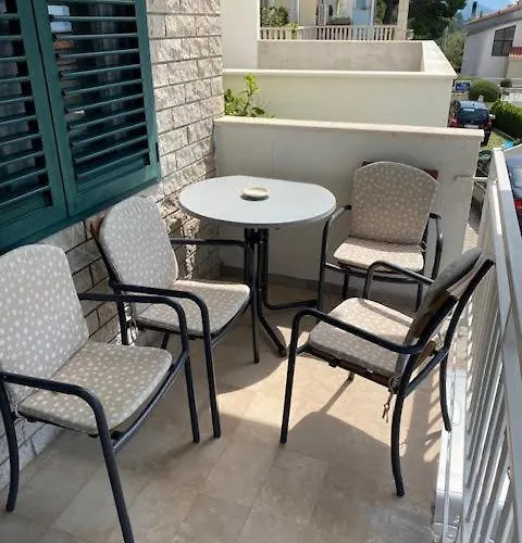 Apartment Villa Nede *